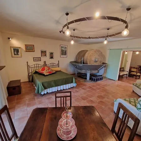 Il Frantoio, Loft Rurale, Con Bbq E Giardino In Pontifogno بيت للعطل ريغلو